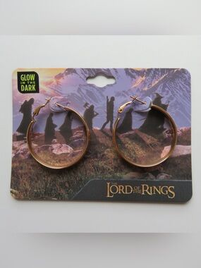 NWT Lord of the Rings earrings